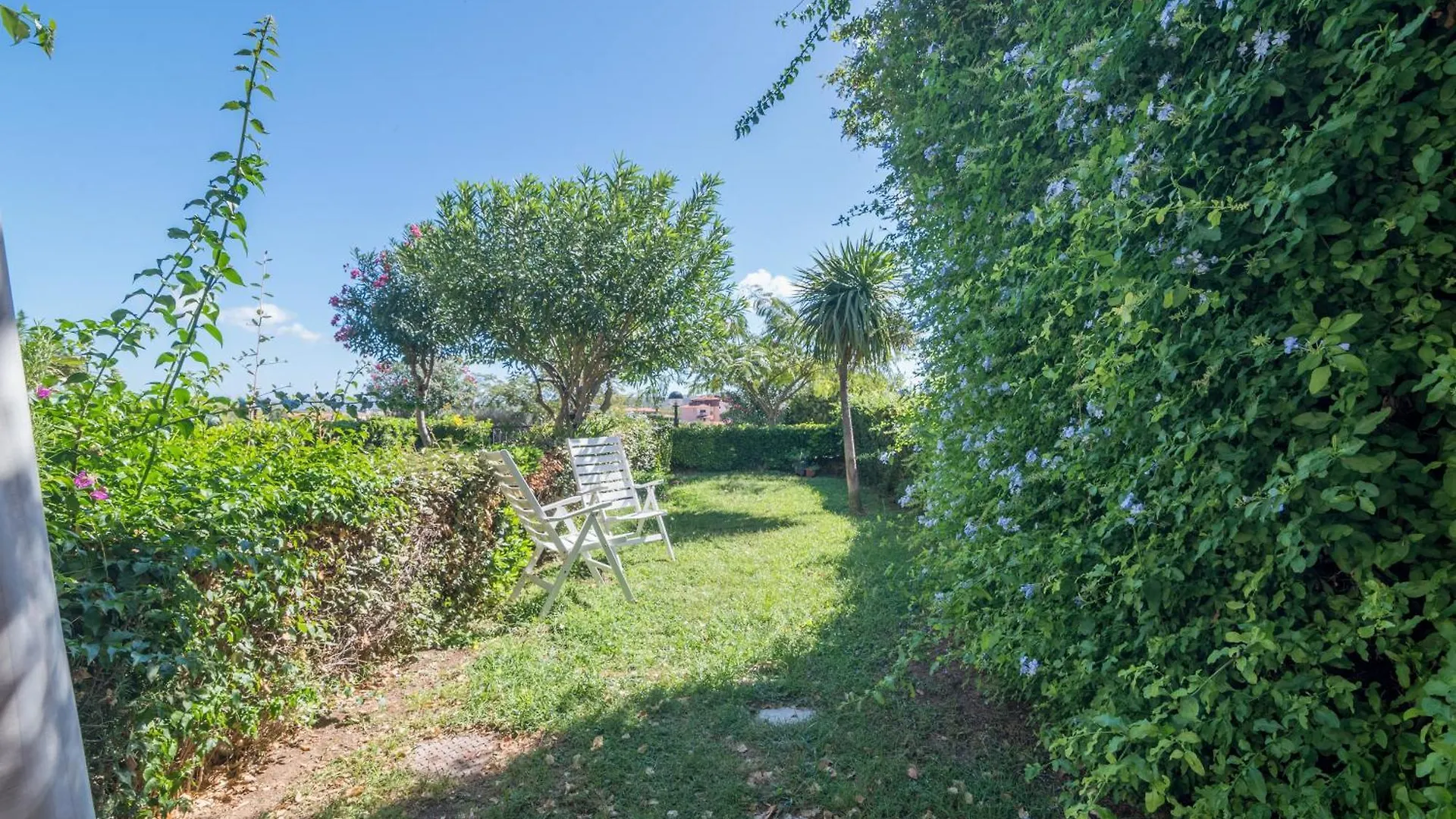 Apartments I Fari 600Mt From The Beach - Happy Rentals Porto San Paolo