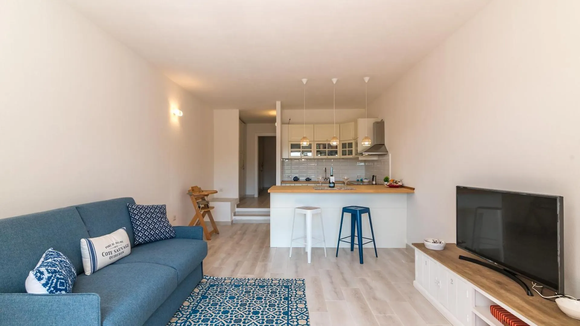 Apartments I Fari 600Mt From The Beach - Happy Rentals Porto San Paolo