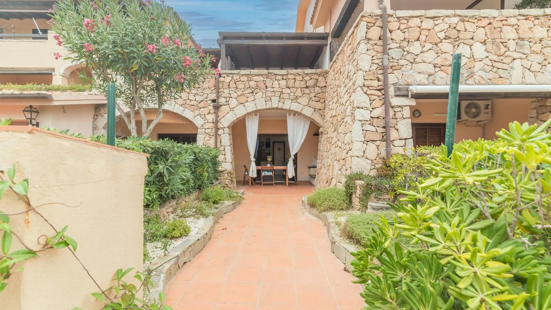 Apartments I Fari 600Mt From The Beach - Happy Rentals Porto San Paolo  Italy