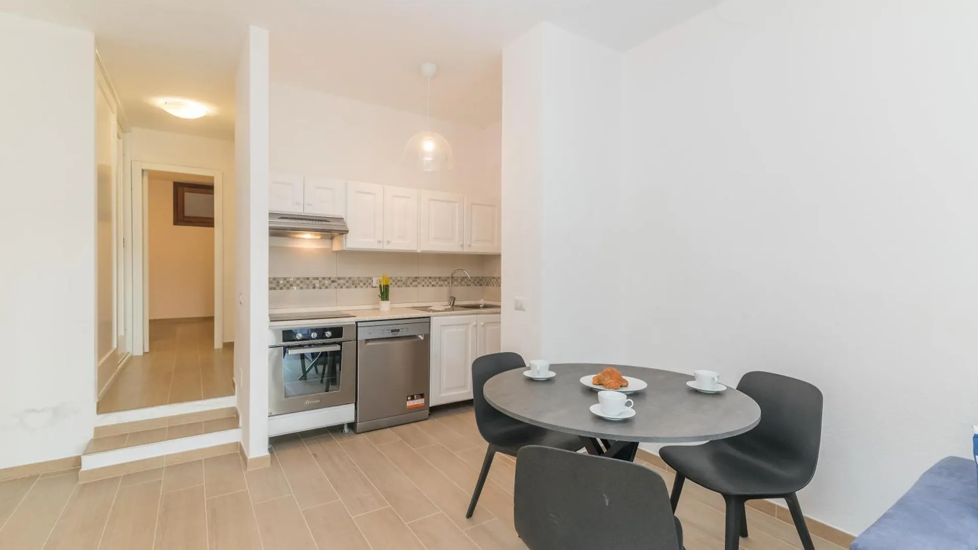 Apartments I Fari 600Mt From The Beach - Happy Rentals Porto San Paolo