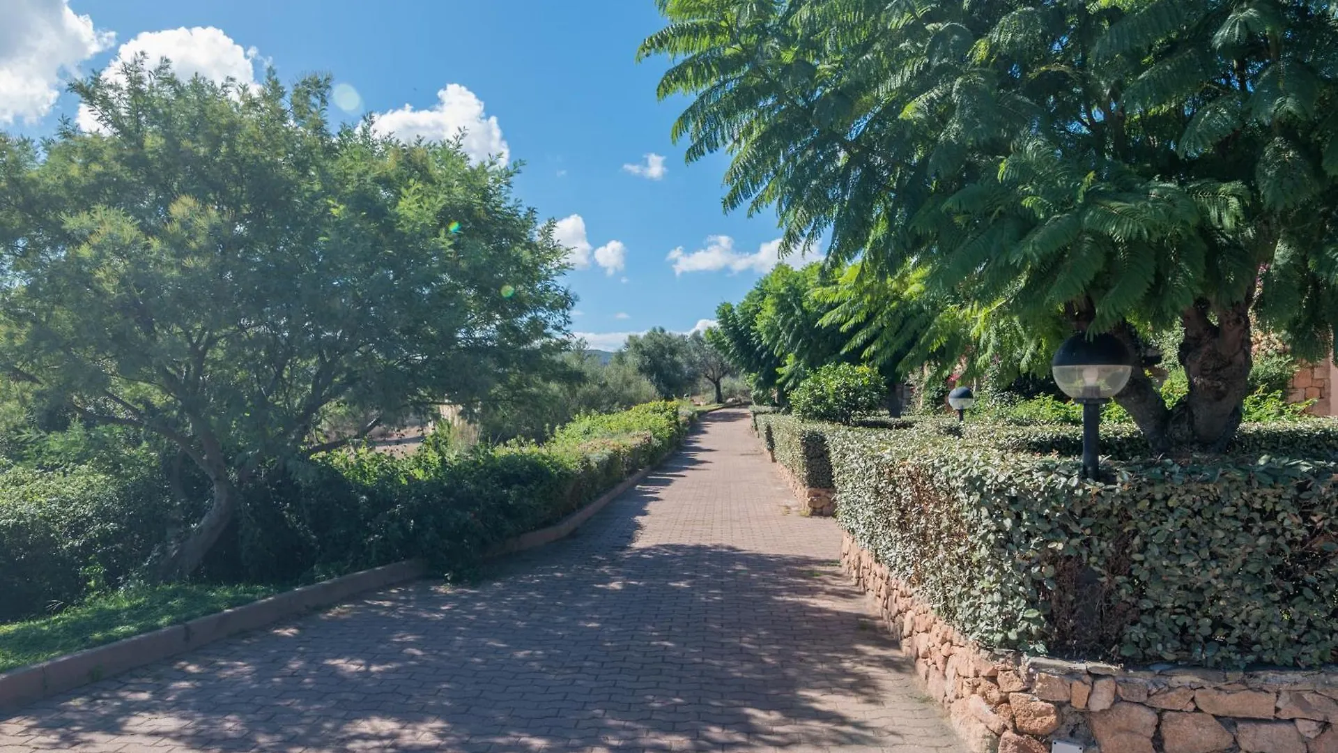 Apartments I Fari 600Mt From The Beach - Happy Rentals Porto San Paolo  0*, Porto San Paolo (Sardinia) Ιταλία